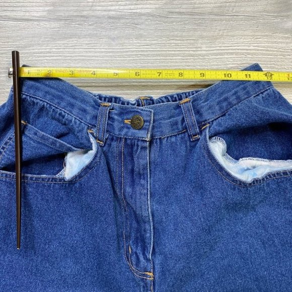 Vintage Hunter’s Run High Rise Mom Jeans - Picture 6 of 10